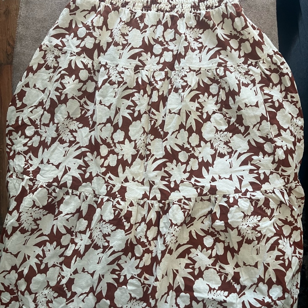 Universal Thread A-Line Skirt in Brown and Cream Floral